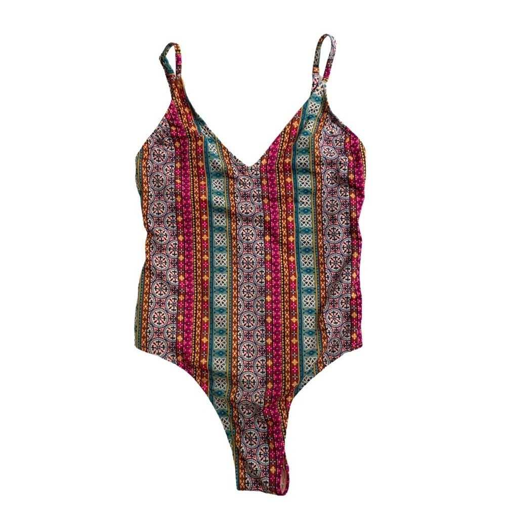 Xhilaration Medallion Print One Piece size Medium